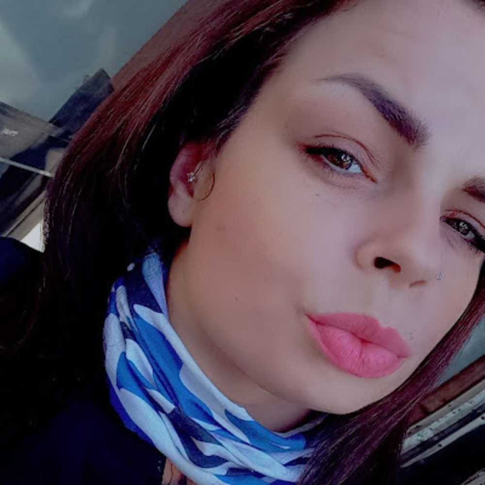 Meet your Posher, Jessica
